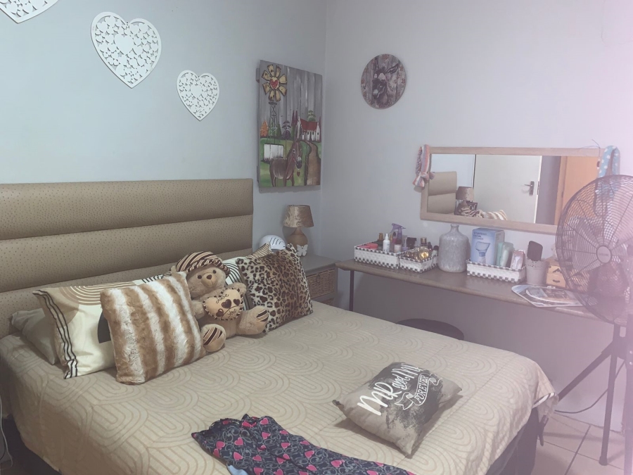 To Let 4 Bedroom Property for Rent in Wilgehof Free State